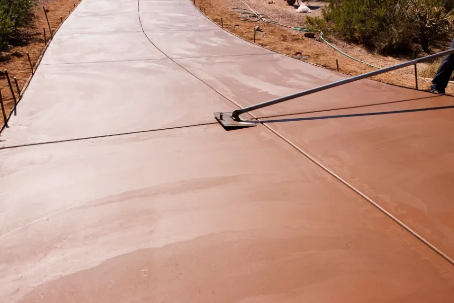 How Long Does A Concrete Driveway Last And How To Maintain It in Delano, CA How Long Does A Concrete Driveway Last And How To Maintain It in Delano, CA